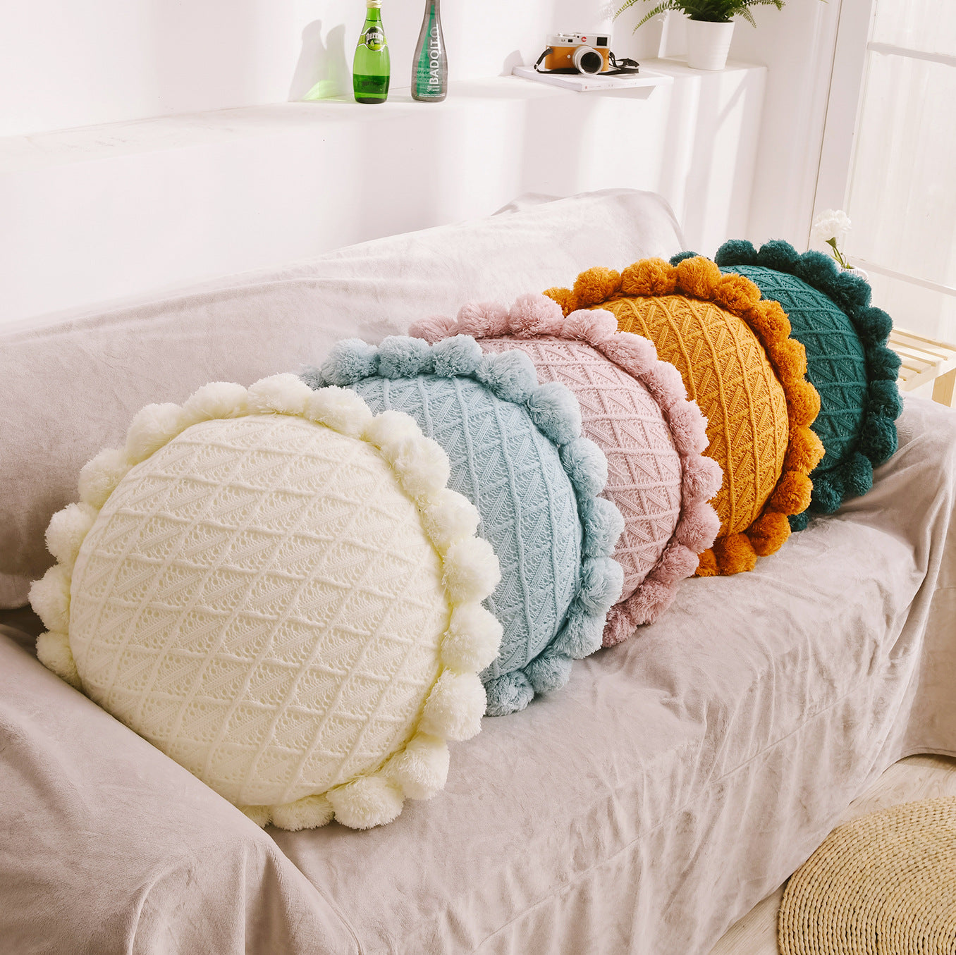 Creative ball knitting pillow futon knitting cushion Nordic wool sofa cushion three-dimensional hollow round cushion - Premium Product Image